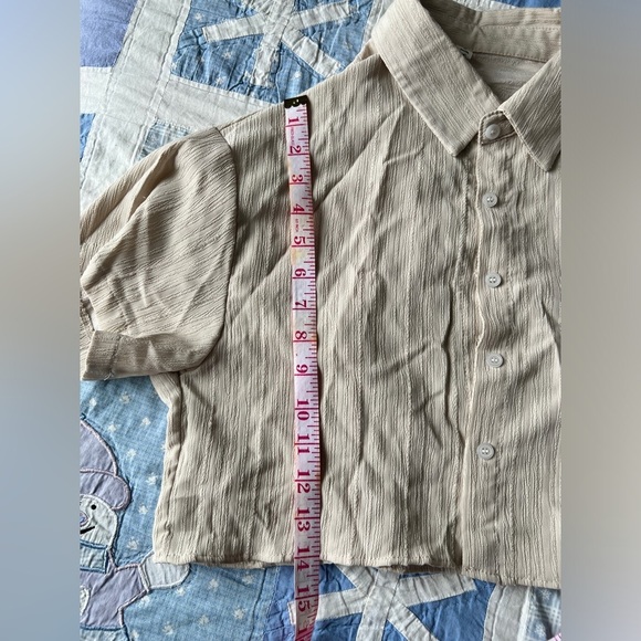 Mint Womens Cropped Collar Button Up Tan Textured Top Casual Cabana Preppy Small - Picture 10 of 10